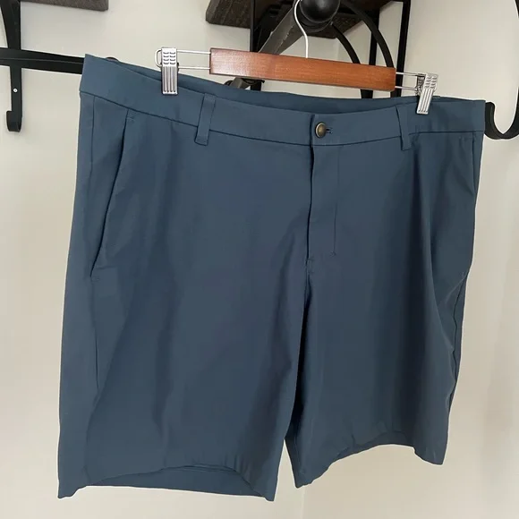 Men’s Lululemon ABC Classic Fit Short 9” - Picture 2 of 10